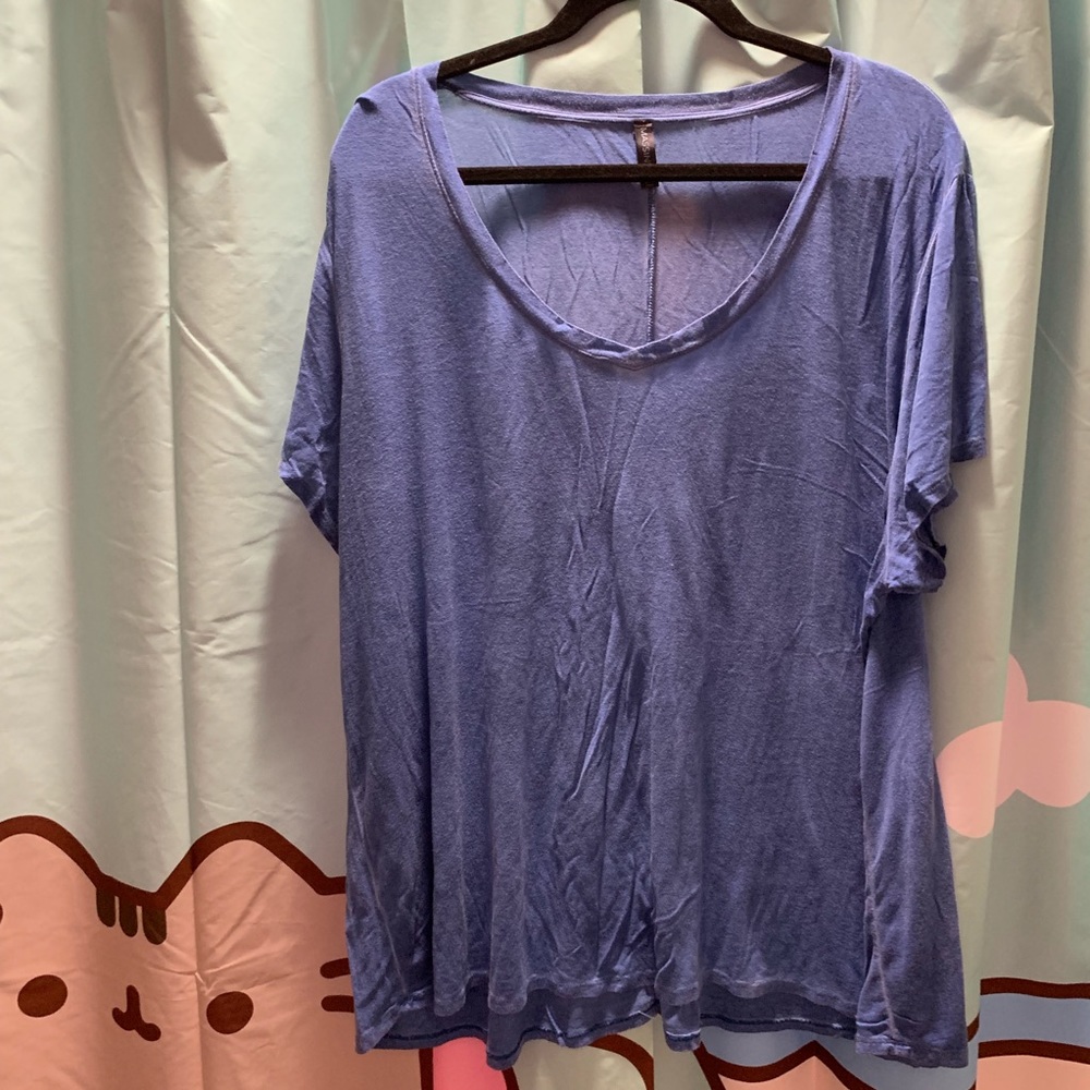 ❌SOLD❌PLUS! Faded Blue T-Shirt